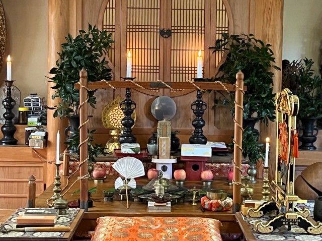 altar